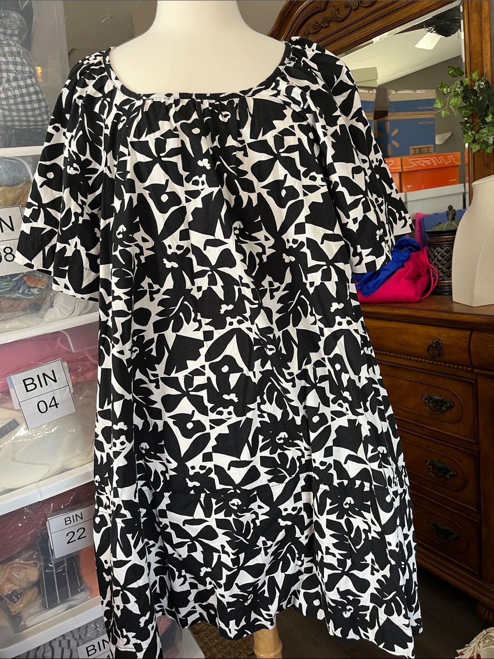 Black & White Floral Midi Dress - Relaxed Fit